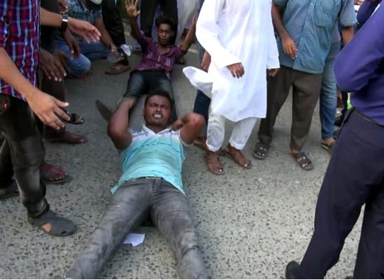 হকার